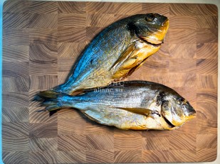 Кальмар щупальца (мелкие) холодного копчения: Дорадо х/к