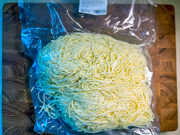 Сырный продукт ФЕРМЕРСКИЙ паутинка белая в Лыткарино