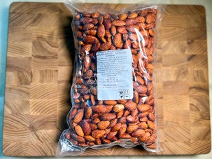 Фисташки: Миндаль ж/с со вкусом 