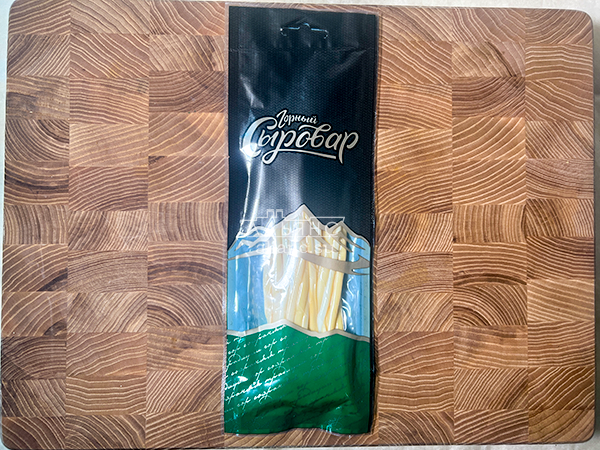 Сыр 60 гр ГОРНЫЙ СЫРОВАР (Нити копчёные) в Лыткарино